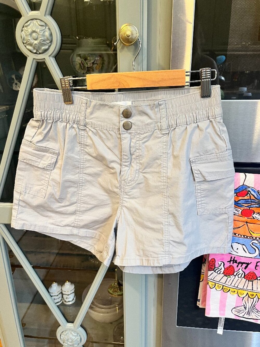 Regeneration by Celebrity Pink Grey 2 button cargo shorts